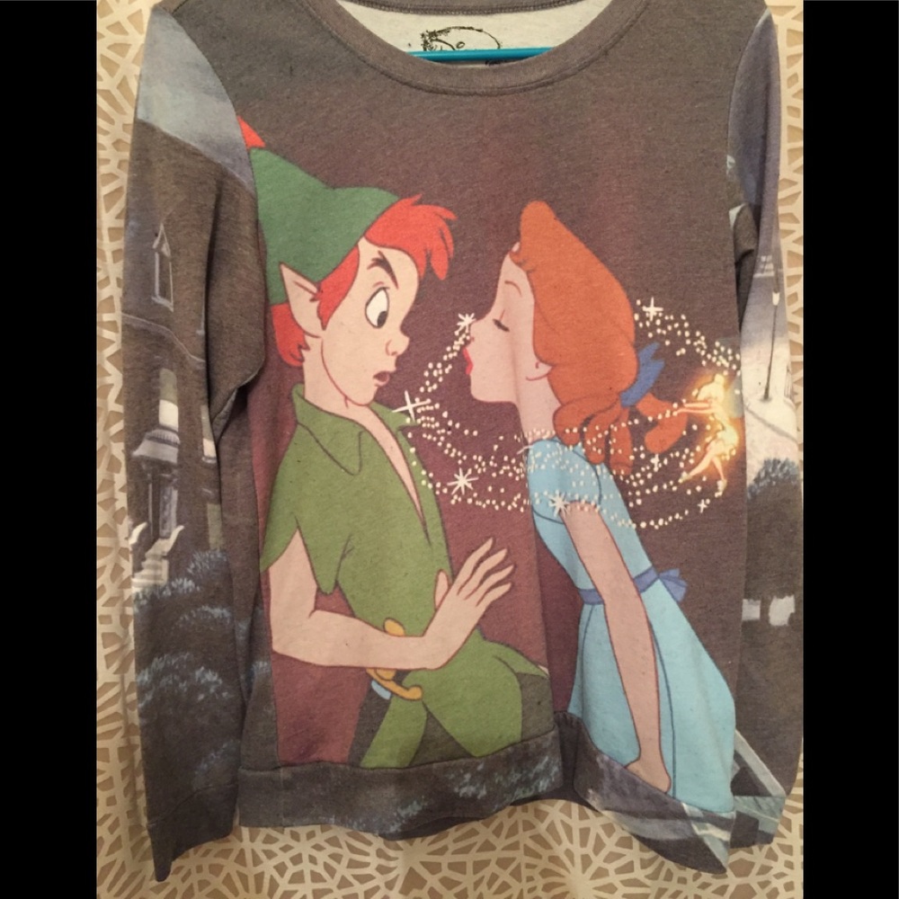 LE Disney Peter Pan & Wendy Longsleeve!